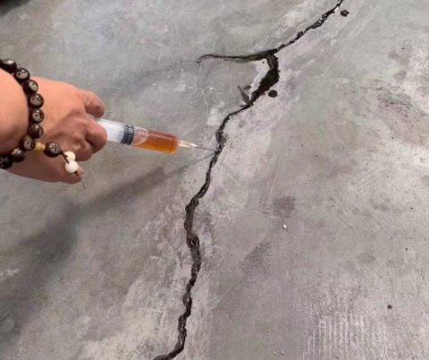 准格尔混凝土裂缝修补技术详解​